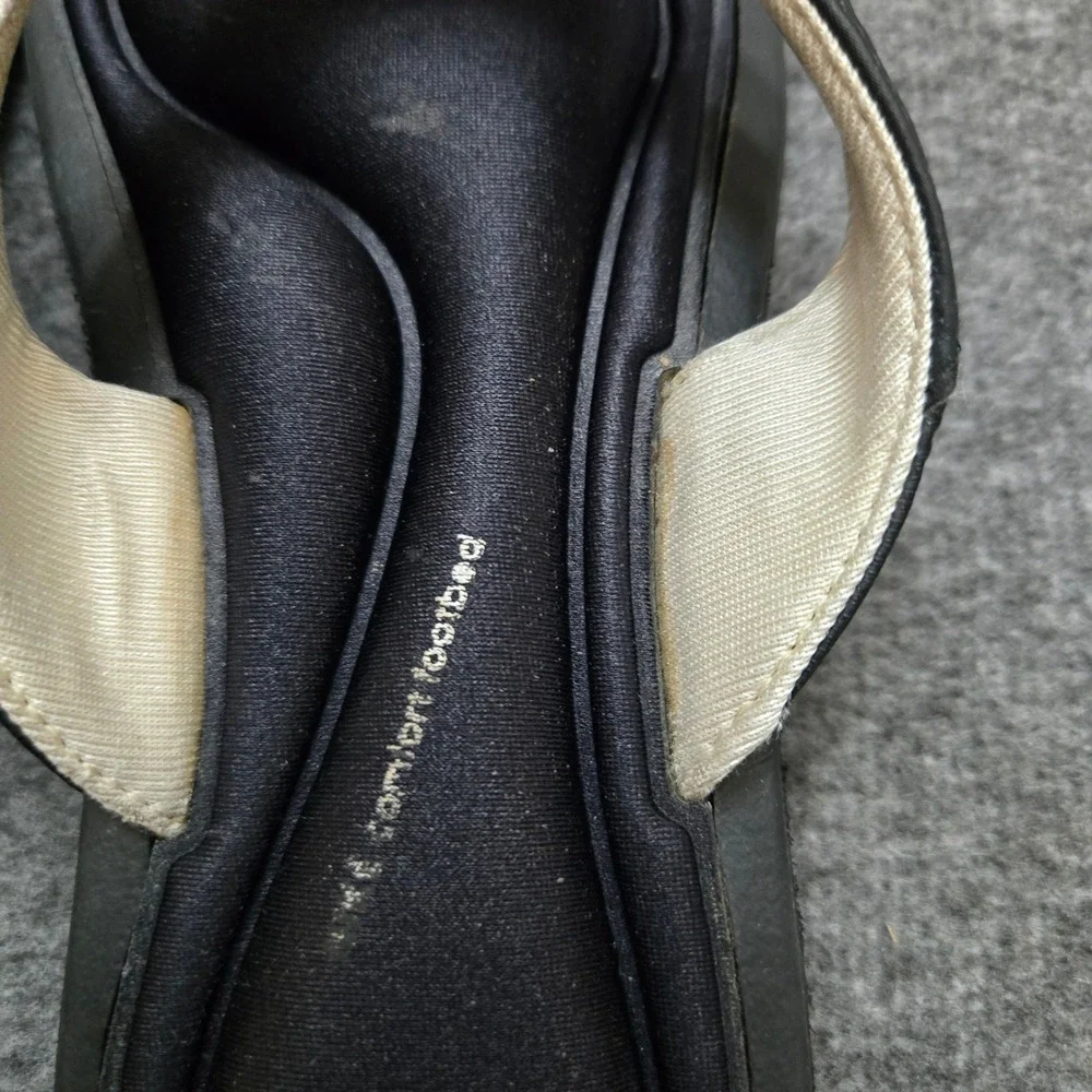 Nike Comfort Footbed Flip Flops Women 8 Black Sporty Casual Outdoors Sandals